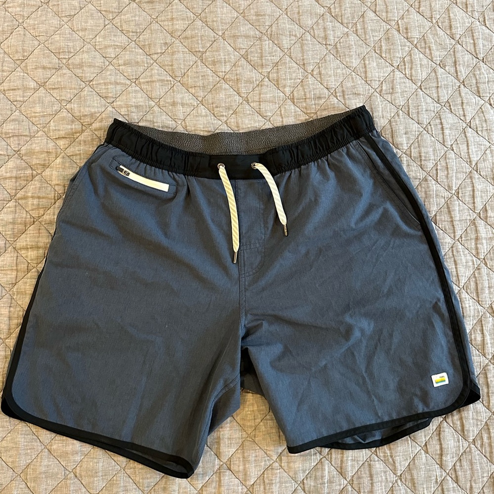Vuori Men’s Banks Shorts 7.5” inseam